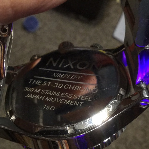 Excellent used Nixon stainless steel 51-30 Chrono - Picture 5 of 5